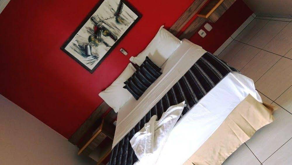 Hotel Pousada Real Sinop Luaran gambar